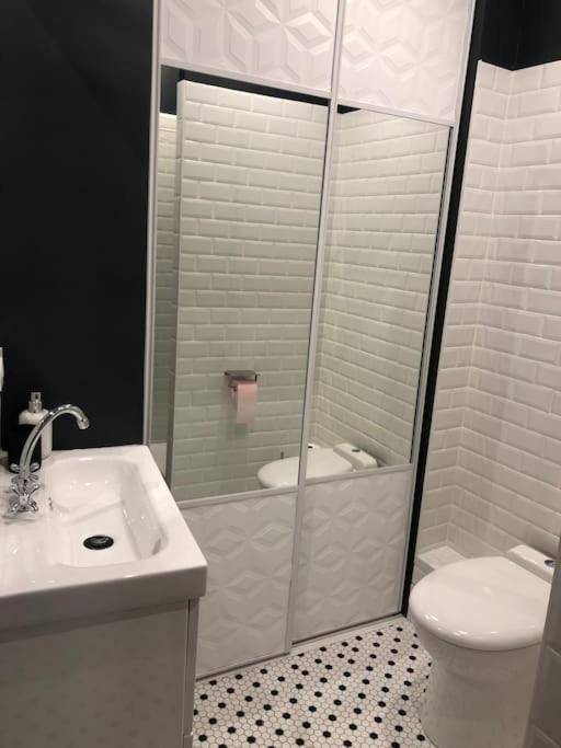 Sejour Detente Au Coeur De Macon Spa,Cine,Bouteille Offerte Zewnętrze zdjęcie