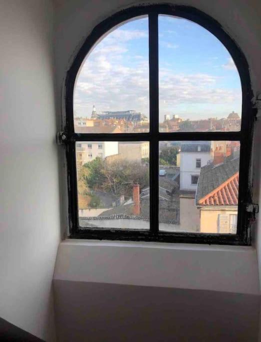 Sejour Detente Au Coeur De Macon Spa,Cine,Bouteille Offerte Zewnętrze zdjęcie